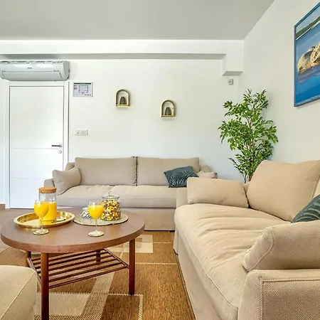 Holiday home Catherine Zadar