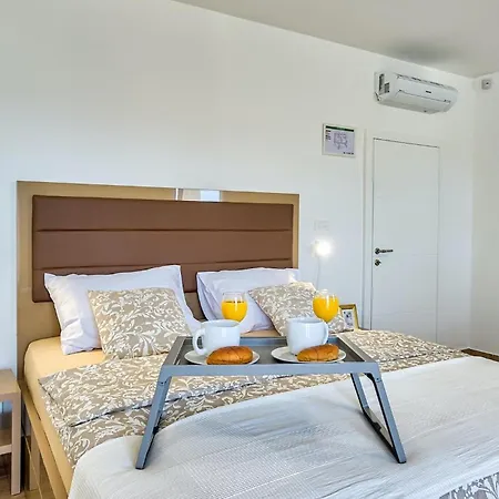 Holiday home Catherine Zadar